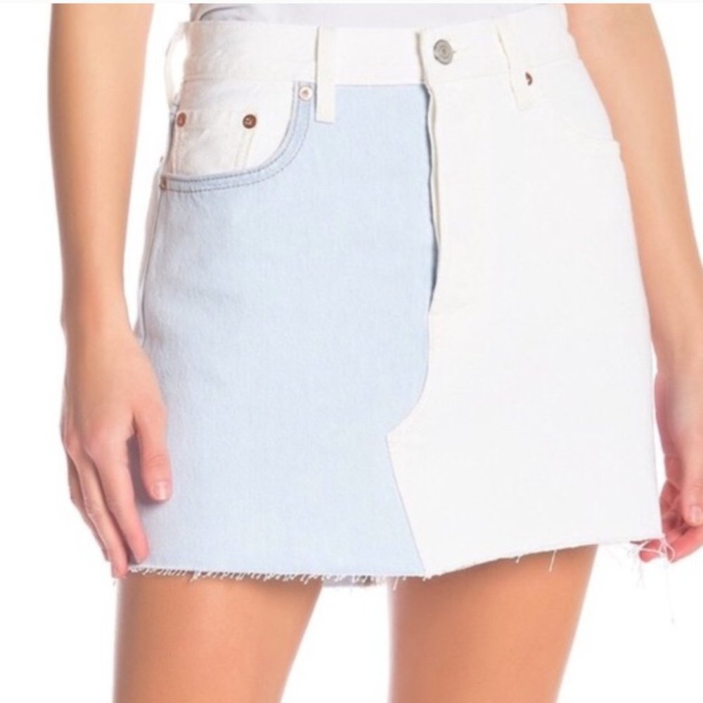 Levi’s Colorblock Denim Skirt Size 25